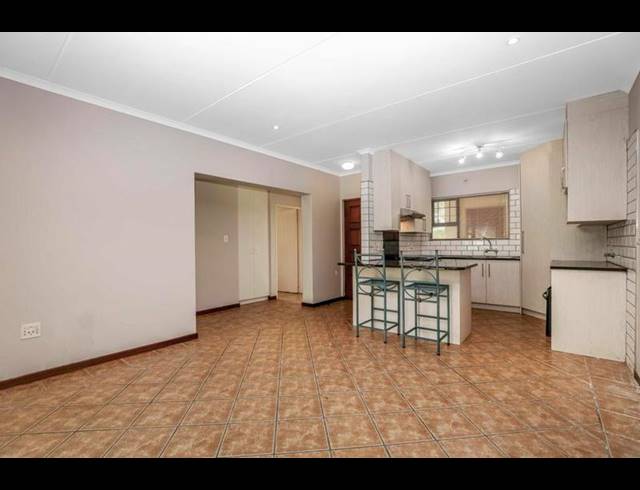 2 BEDROOM PROPERTY TO RENT IN BRYANSTON
